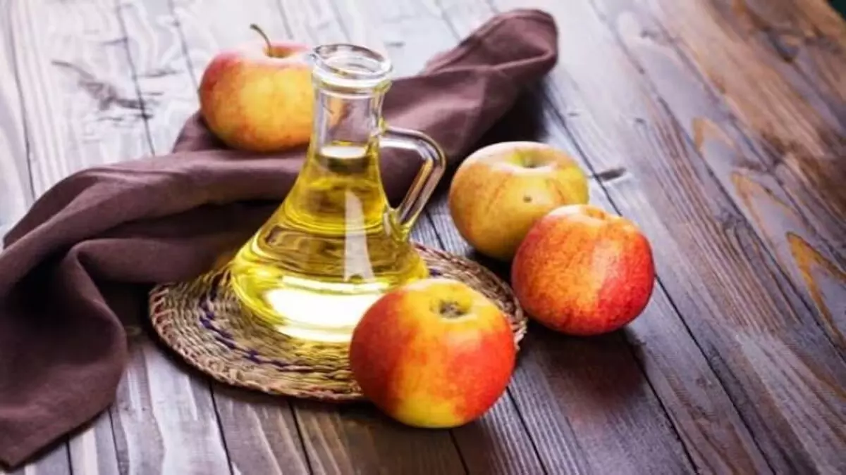 Apple cider vinegar के सेवन से मिलते हैं अनेक फायदे