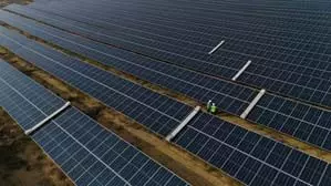Rajasthan: राजस्थान में एजीईएल का 180 मेगावाट का सौर ऊर्जा संयंत्र शुरू