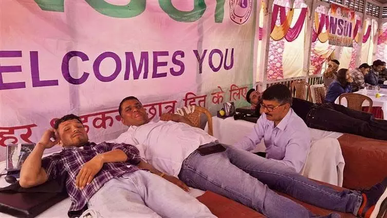 मुख्यमंत्री सुखविंदर सुक्खू ने शिमला में रक्तदान शिविर का दौरा किया