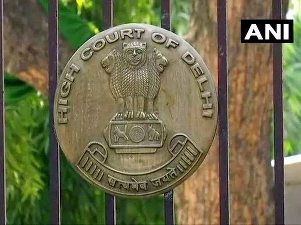 दरियागंज रेस्तरां ने मोती महल के मालिक की कथित अपमानजनक टिप्पणियों के खिलाफ दिल्ली उच्च न्यायालय का रुख किया