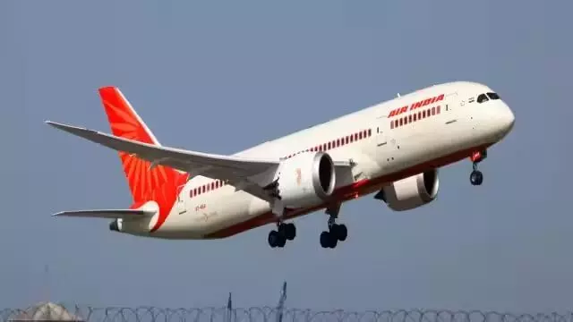 शराबी पायलट सस्पेंड, नशे में उड़ाया एयर इंडिया का विमान