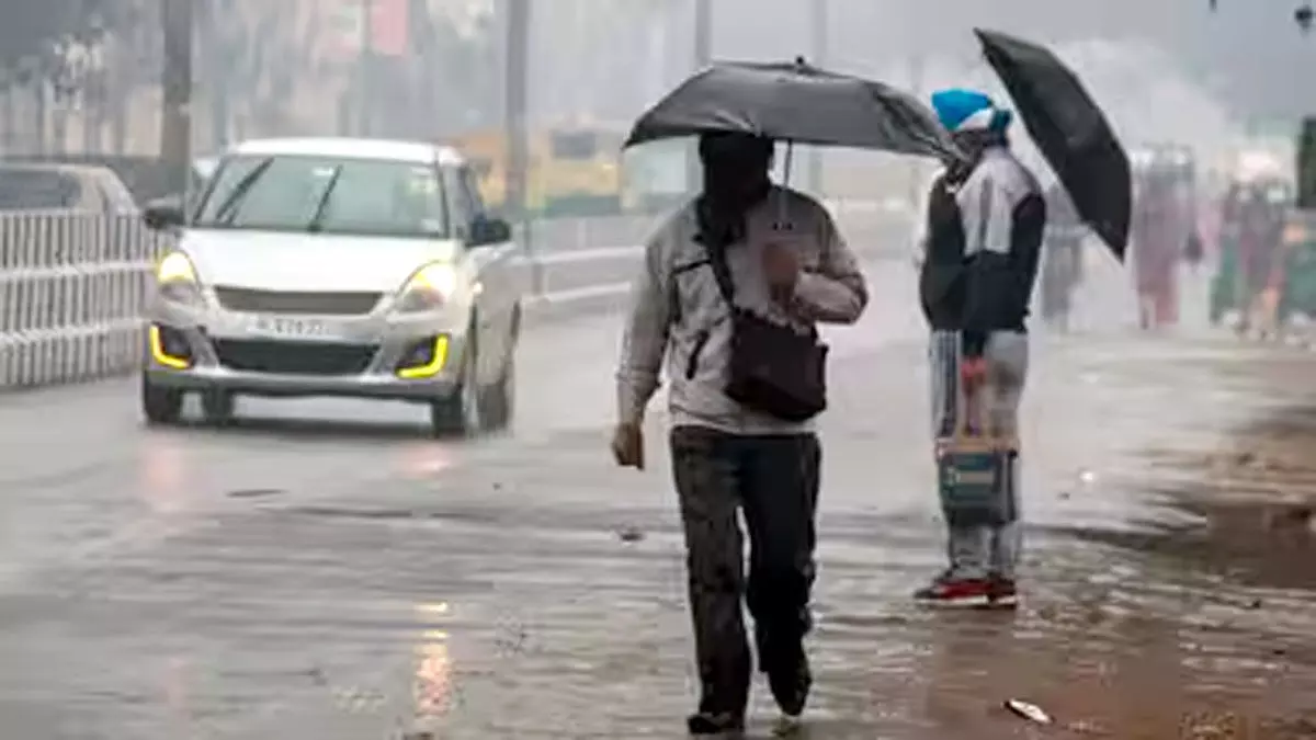 Punjab  : तेज आंधी तूफान के साथ बारिश, चार दिन तक यलो अलर्ट जारी