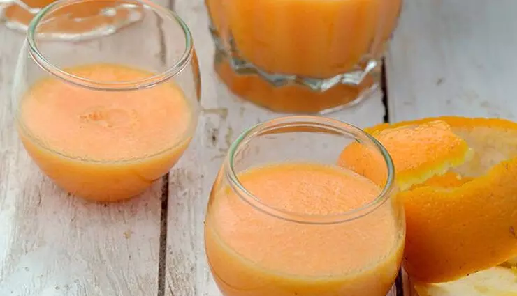 रेसिपी- अपने दिन की शुरुआत ऑर्गेनिक एनर्जी ड्रिंक गाजर संतरे खरबूजा जूस से करें