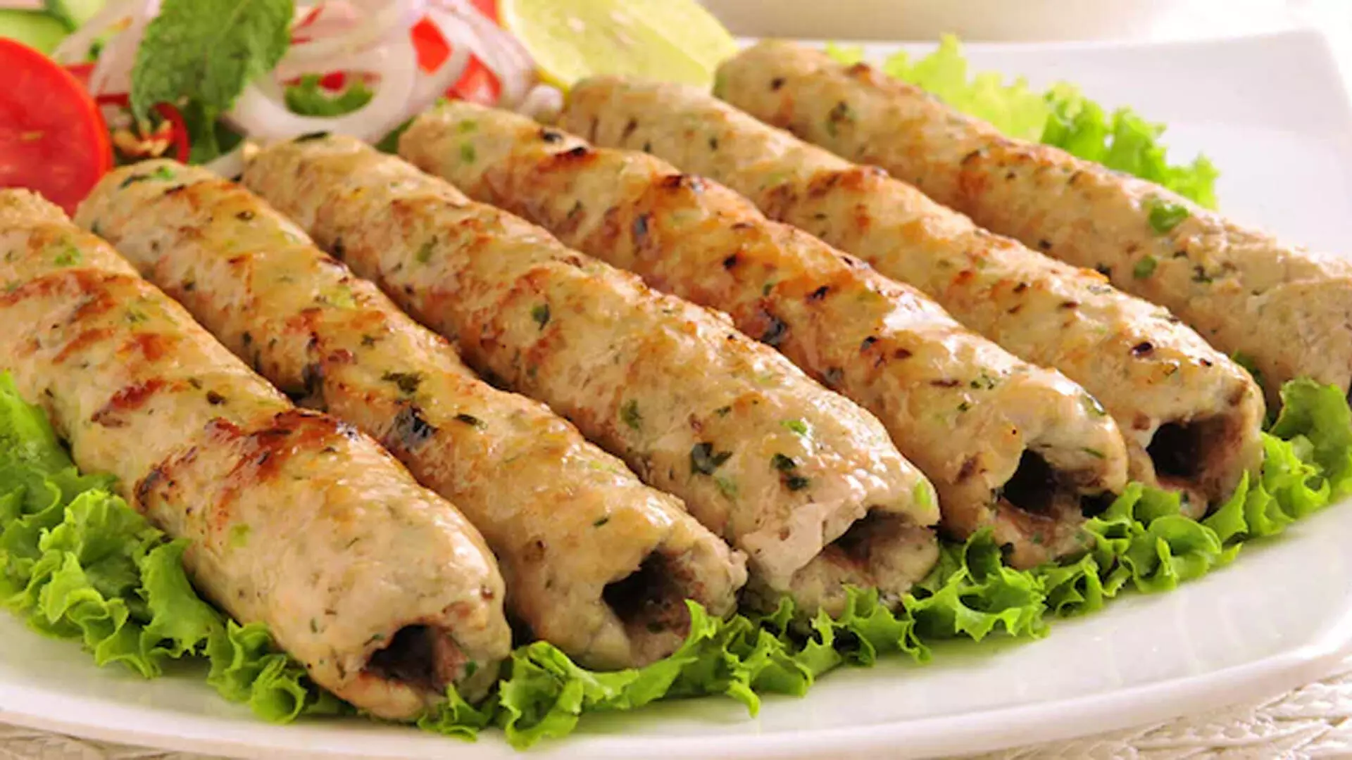 घर पर स्वास्थ्यवर्धक चिकन सीख कबाब बनाने के 5 टिप्स