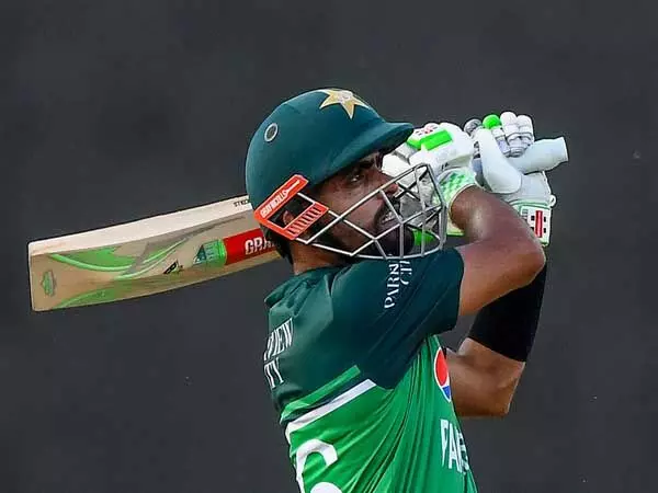 शाहीन अफरीदी की जगह बाबर आजम को पाकिस्तान का टी-20 कप्तान बनाए जाने की संभावना