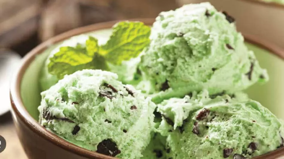 गर्मियों में जरुर बनाए पान की स्वादिष्ट आइसक्रीम, जानें रेसिपी