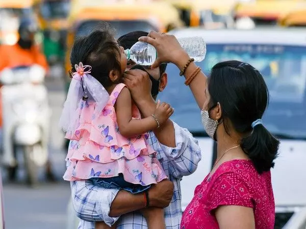 बढ़ती गर्मी तमिलनाडु में राजनीतिक अभियान के लिए बनी नया खतरा