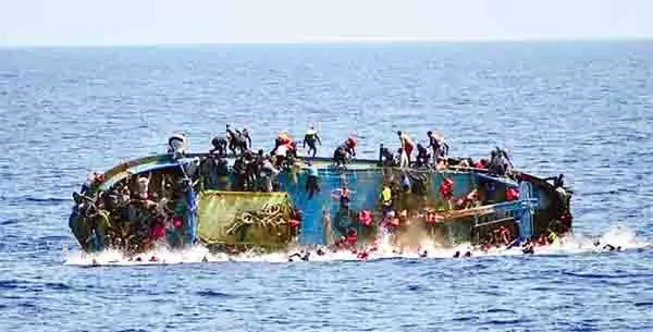 मेक्सिको में बड़ा हादसा, प्रवासियों से भरी नाव पलटी, 8 की मौत