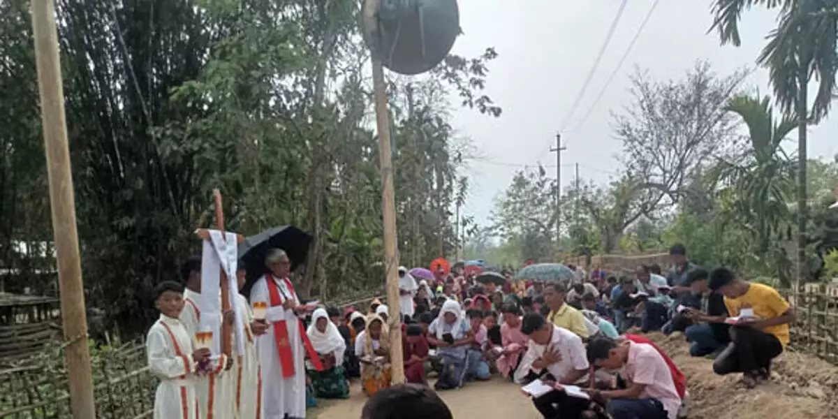 पश्चिम कार्बी आंगलोंग में ईसाई समुदाय ने गुड फ्राइडे मनाया