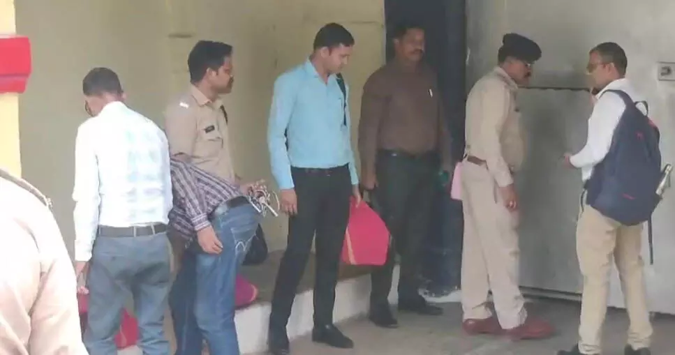 ACB टीम आज भी पहुंची रायपुर जेल, पुलिस अधिकारी के बयान से रडार में आ सकते है कई IPS
