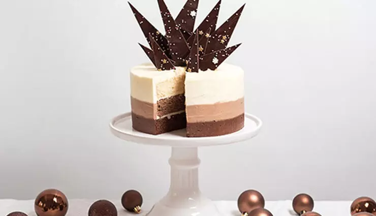 रेसिपी- होल व्हीट एगलेस चॉकलेट ओम्ब्रे केक खाने के लिए स्वास्थ्यवर्धक
