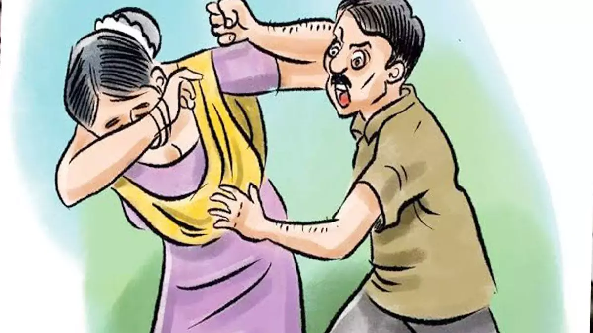 महिलाओं के साथ मारपीट मामला , पुलिस ने  दो  को किया गिरफ्तार