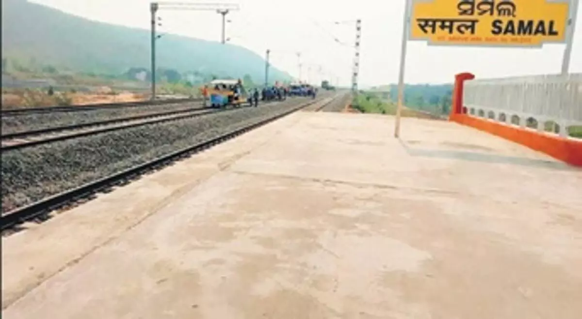 ओडिशा के अंगुल जिले में नवनिर्मित रेलवे ट्रैक का निरीक्षण समाप्त