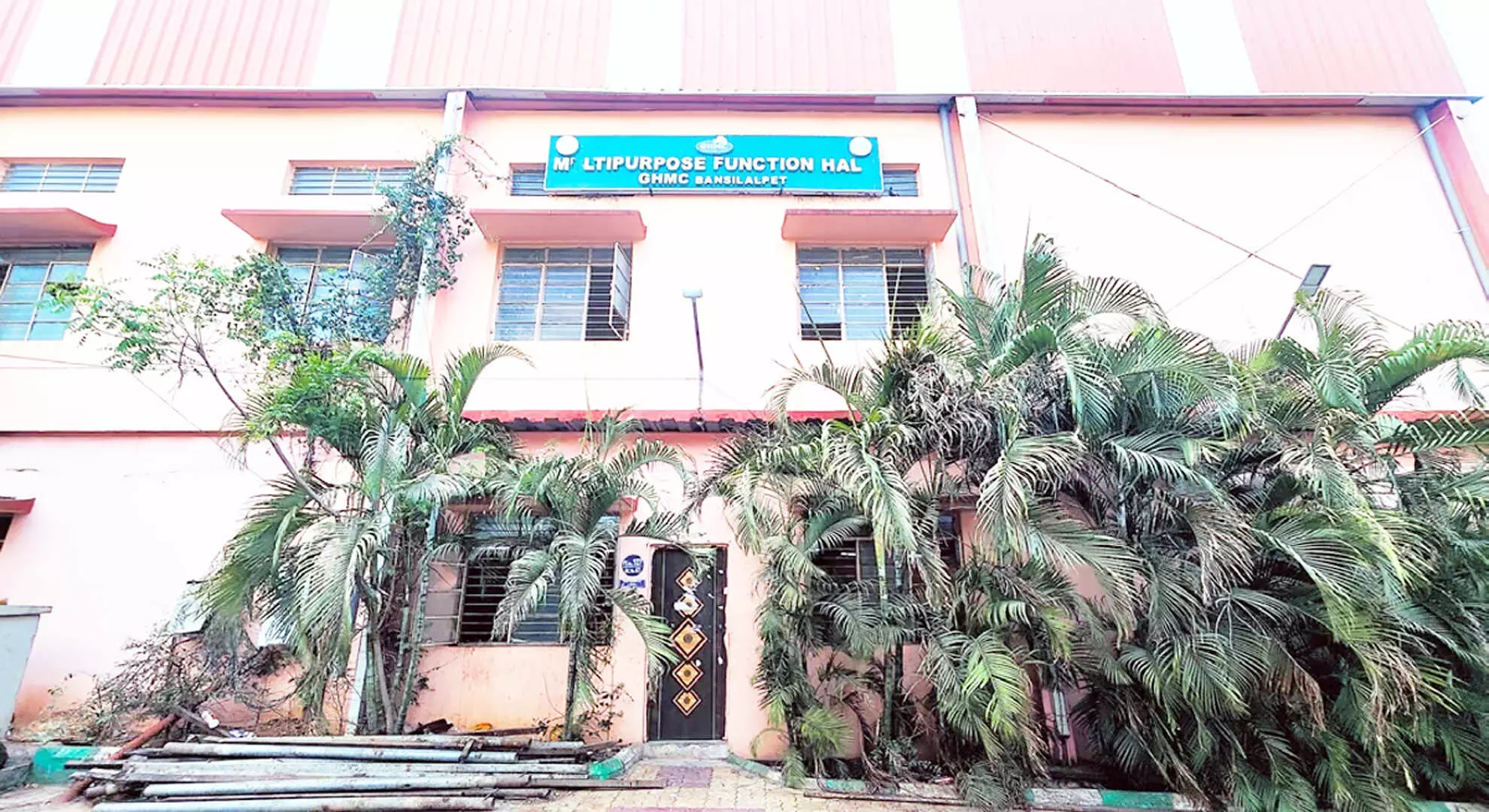 ग्रेटर हैदराबाद नगर निगम के फंक्शन हॉल प्रोजेक्ट का दूसरा चरण देरी से चल रहा है