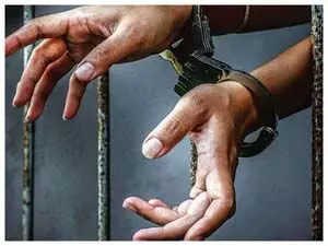 तमिलनाडु पुलिस ने कैदी की मौत के बाद निजी पुनर्वास के वार्डन और मनोवैज्ञानिक को गिरफ्तार किया