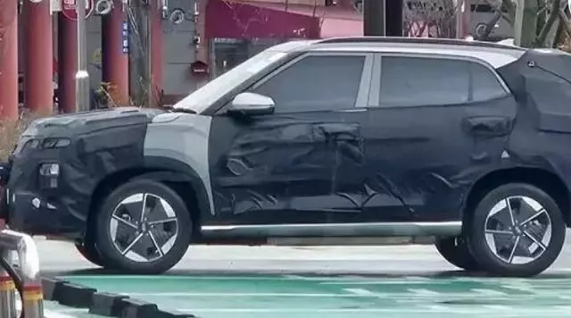Hyundai Creta EV को दक्षिण कोरिया में चार्जिंग पर देखा गया