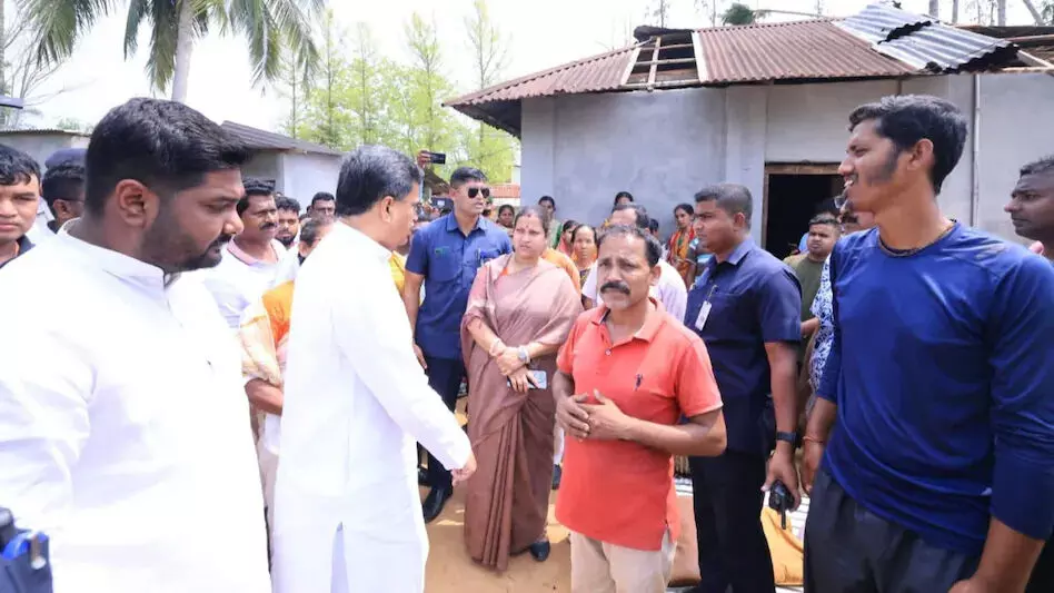 त्रिपुरा के मुख्यमंत्री ने पीड़ितों को पूर्ण सहायता का आश्वासन दिया