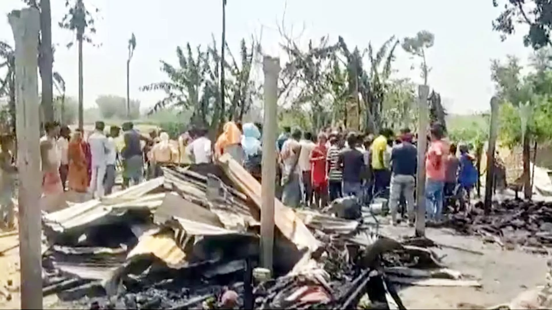 Bihar : मधेपुरा में एक घर में लगी भी भीषण आग जिंदा जला मासूम