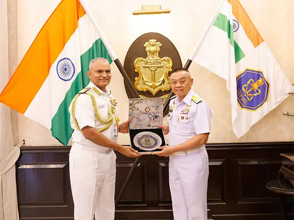 भारत, थाईलैंड ने नौसेना-से-नौसेना सहयोग को मजबूत करने के उपायों पर चर्चा की