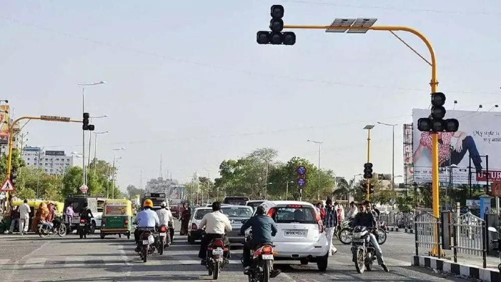 अहमदाबादवासियों को दोपहर के समय ट्रैफिक सिग्नल पर खड़ा नहीं होना पड़ेगा