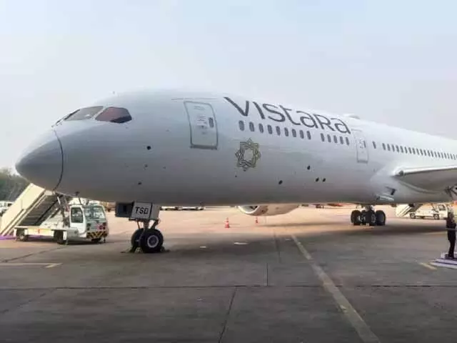 उड़ान रद्द होने के बीच सिंधिया ने एयरलाइन से रिपोर्ट मांगी