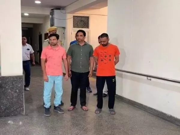 फर्जी अंग प्रत्यारोपण एनओसी जारी करने के आरोप में 3 अस्पताल अधिकारी गिरफ्तार, 2 निलंबित, 1 समाप्त