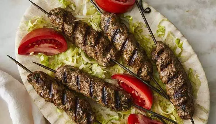 रमज़ान रेसिपी- स्मोकी और स्वादिष्ट कोफ्ता कबाब