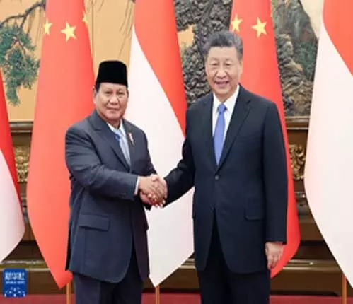 शी चिनफिंग ने इंडोनेशिया के निर्वाचित राष्ट्रपति प्राबोवो सुबियेंतो के साथ वार्ता की