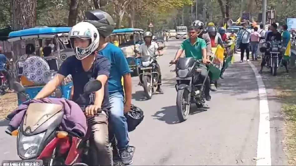 एनडीए ने कोकराझार में 90 किलोमीटर लंबी बाइक रैली निकाली