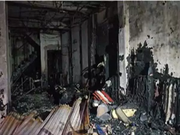 छत्रपति संभाजीनगर में दुकान में लगी आग, परिवार के 7 लोगों की मौत