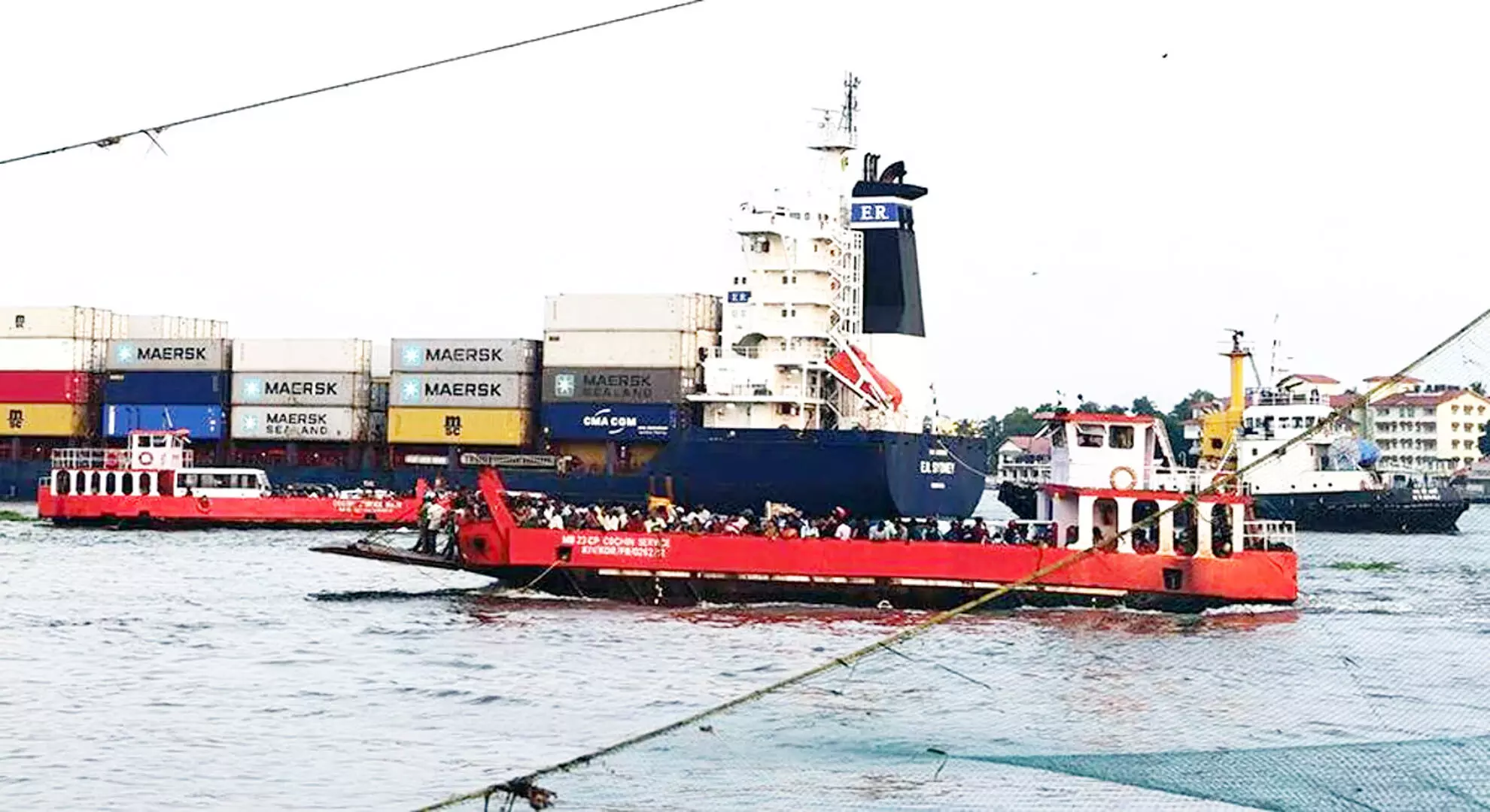 कोचीन बंदरगाह ने 36.32 मिलियन मीट्रिक टन का कार्गो रिकॉर्ड हासिल किया