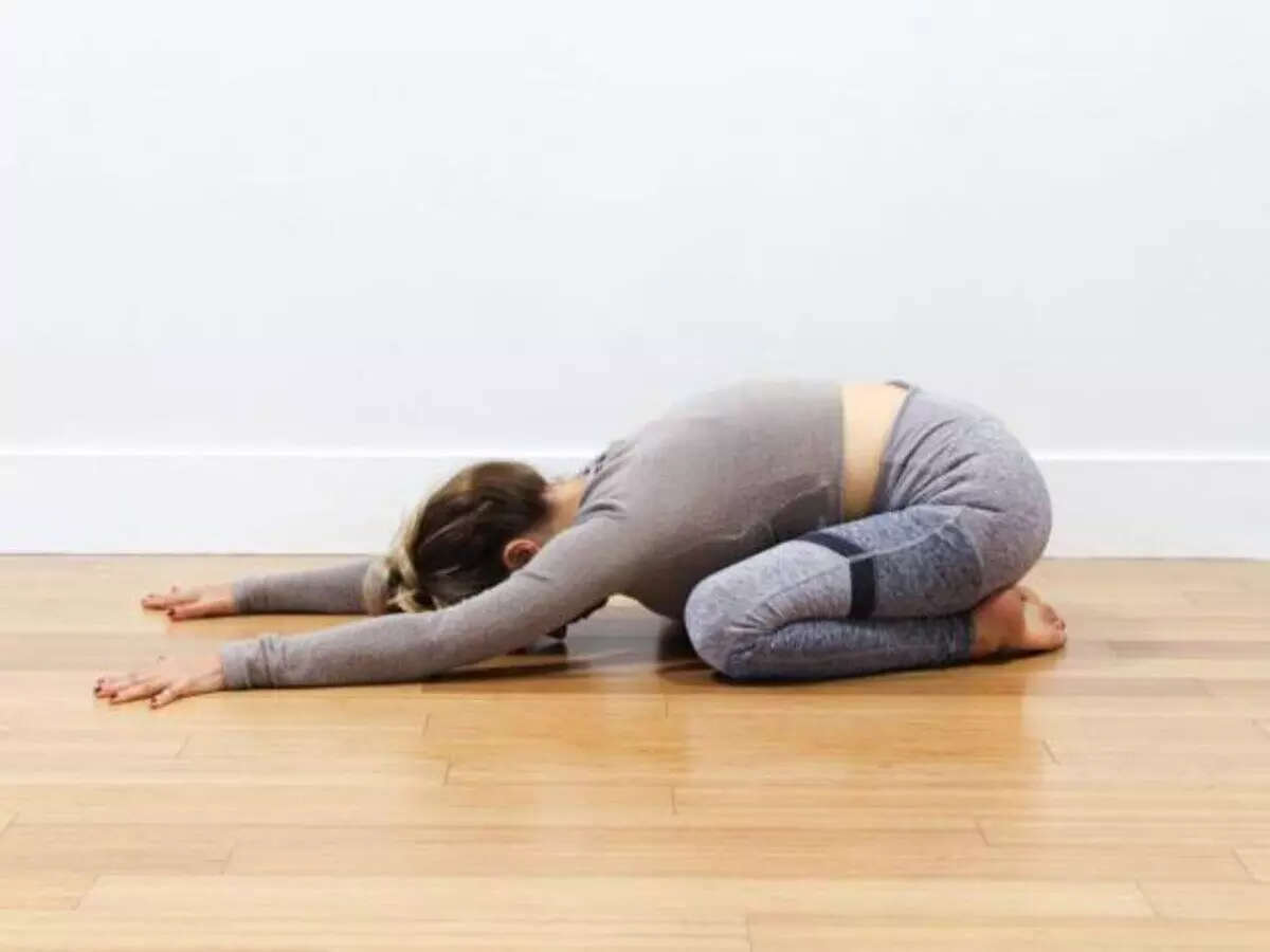 अगर आप भी फिट रहना चाहते हैं तो रोजाना करे 4 सूक्ष्‍म योगाभ्‍यास