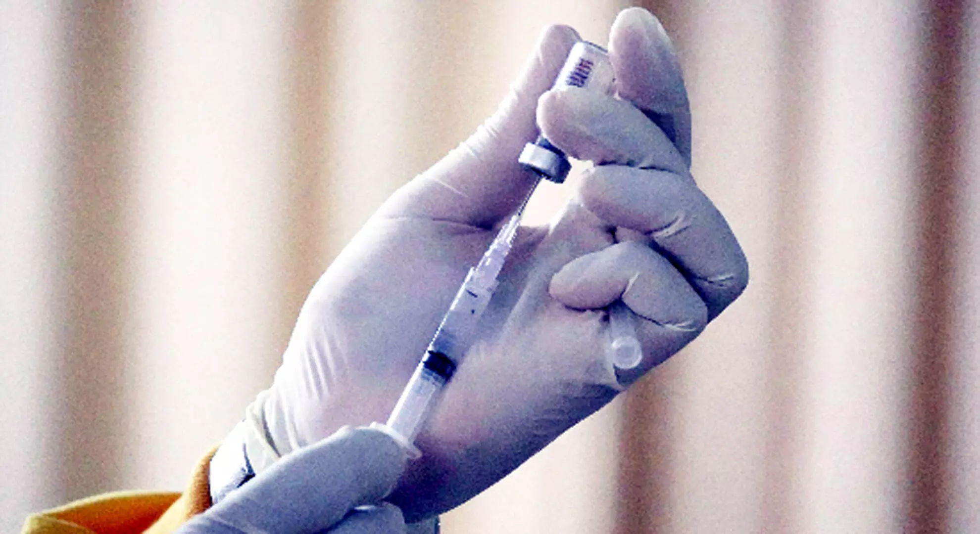 2024 के लिए नए फ़्लू टीके उपलब्ध हैं, क्या आपको एक लेना चाहिए?