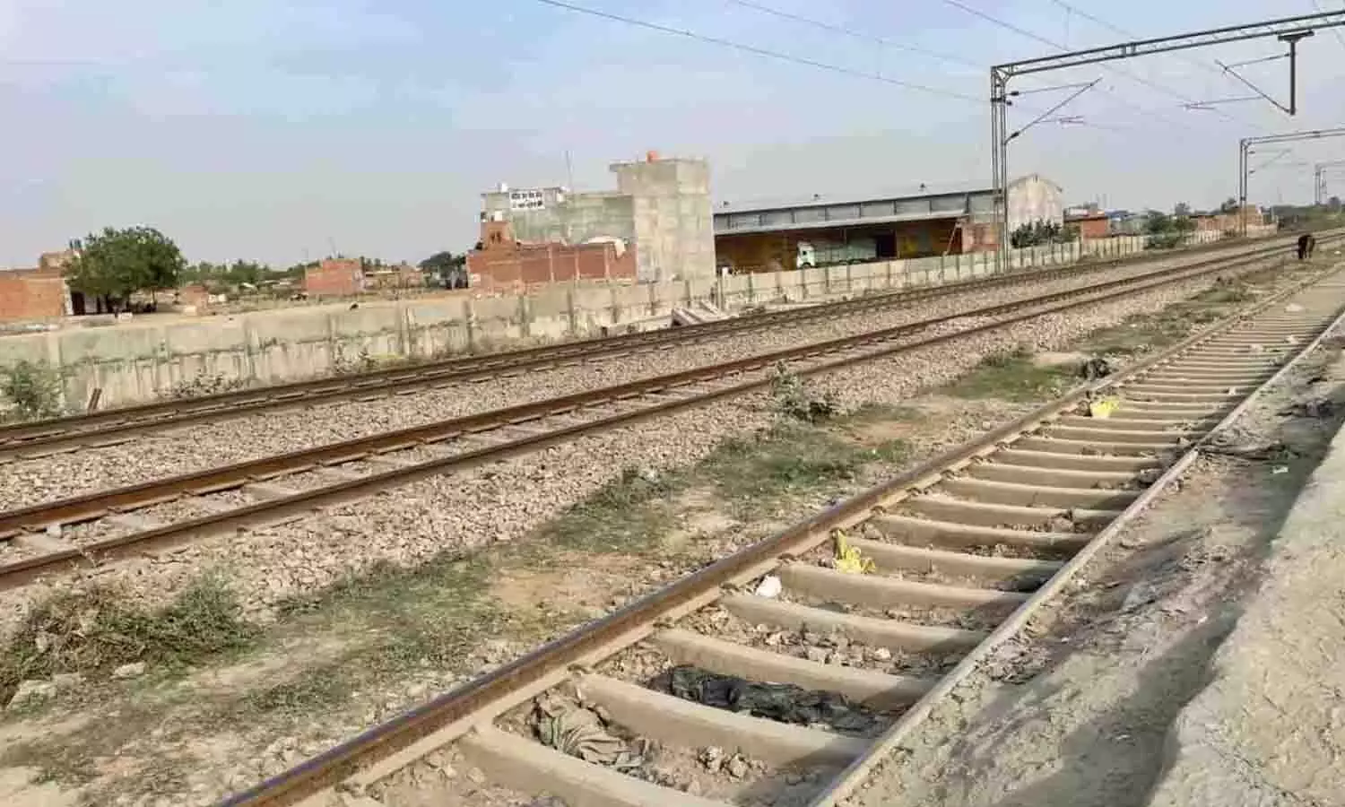 रेलवे पटरी को लेकर विभाग ने दी बड़ी जानकारी, बिना अवरोध के दौड़ेंगी ट्रेनें