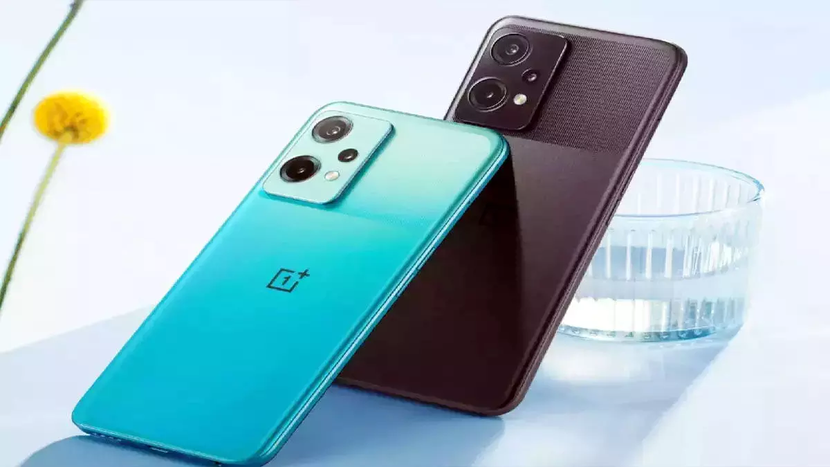 ईयरबड्स फ्री Oneplus ने अपने सबसे सस्ते स्मार्टफोन पर निकाला सबसे धांसू ऑफ