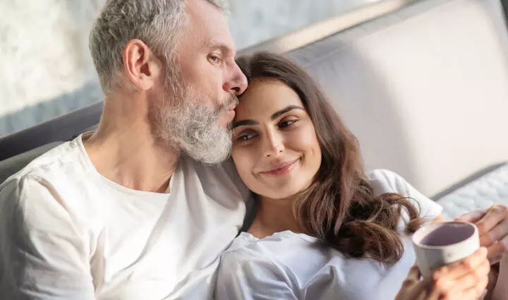 पति-पत्नी के बीच है उम्र का अधिक अंतर, करना पड़ सकता हैं इन समस्याओं का सामना