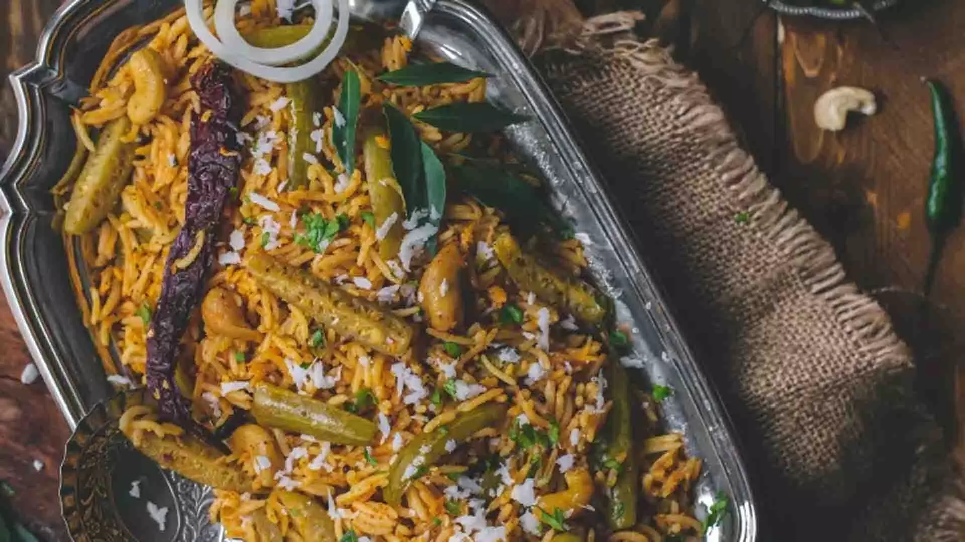 घर पर बनाएं पारंपरिक महाराष्ट्रीयन स्टाइल तेंडली चावल