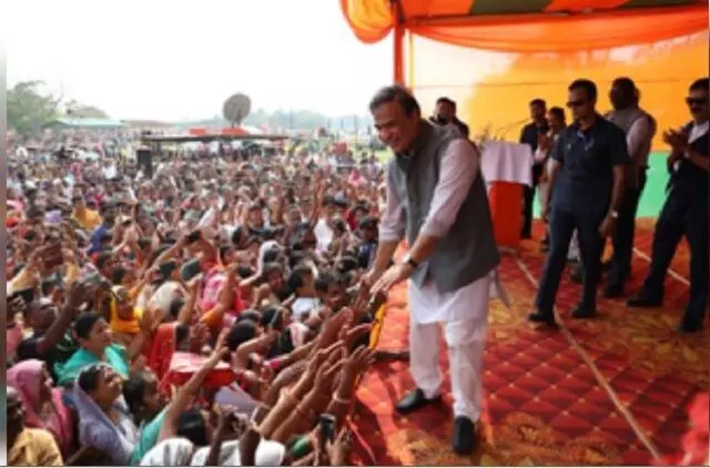 कांग्रेस ने भारत में नहीं पाकिस्तान में चुनाव लड़ने के लिए घोषणापत्र तैयार किया: हिमंत बिस्वा सरमा