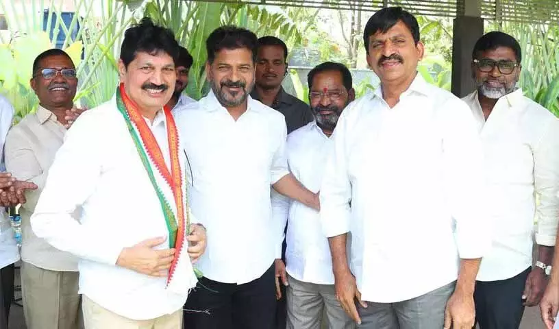 भद्राचलम विधायक तेलम वेंकट राव कांग्रेस में शामिल हुए