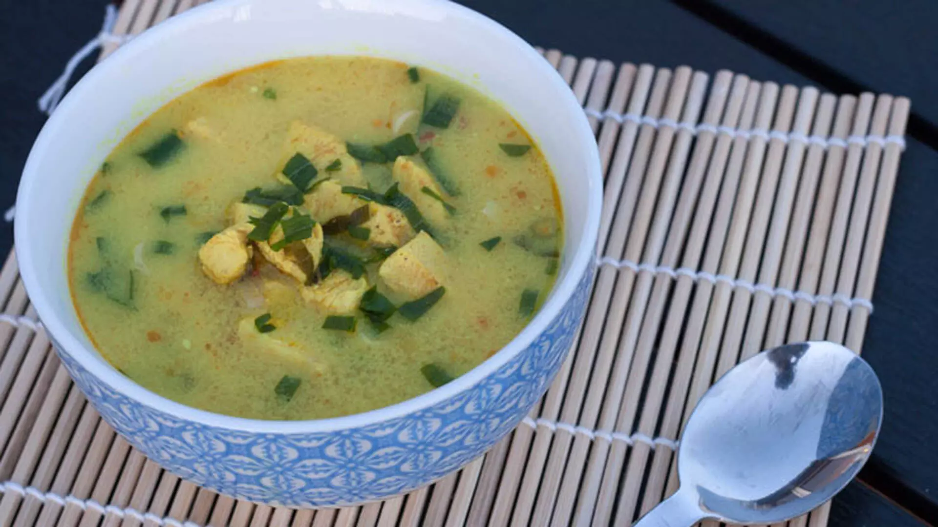स्वाद के साथ सेहत भी देता है जिंजर सूप, जानें बनाने का तरीका