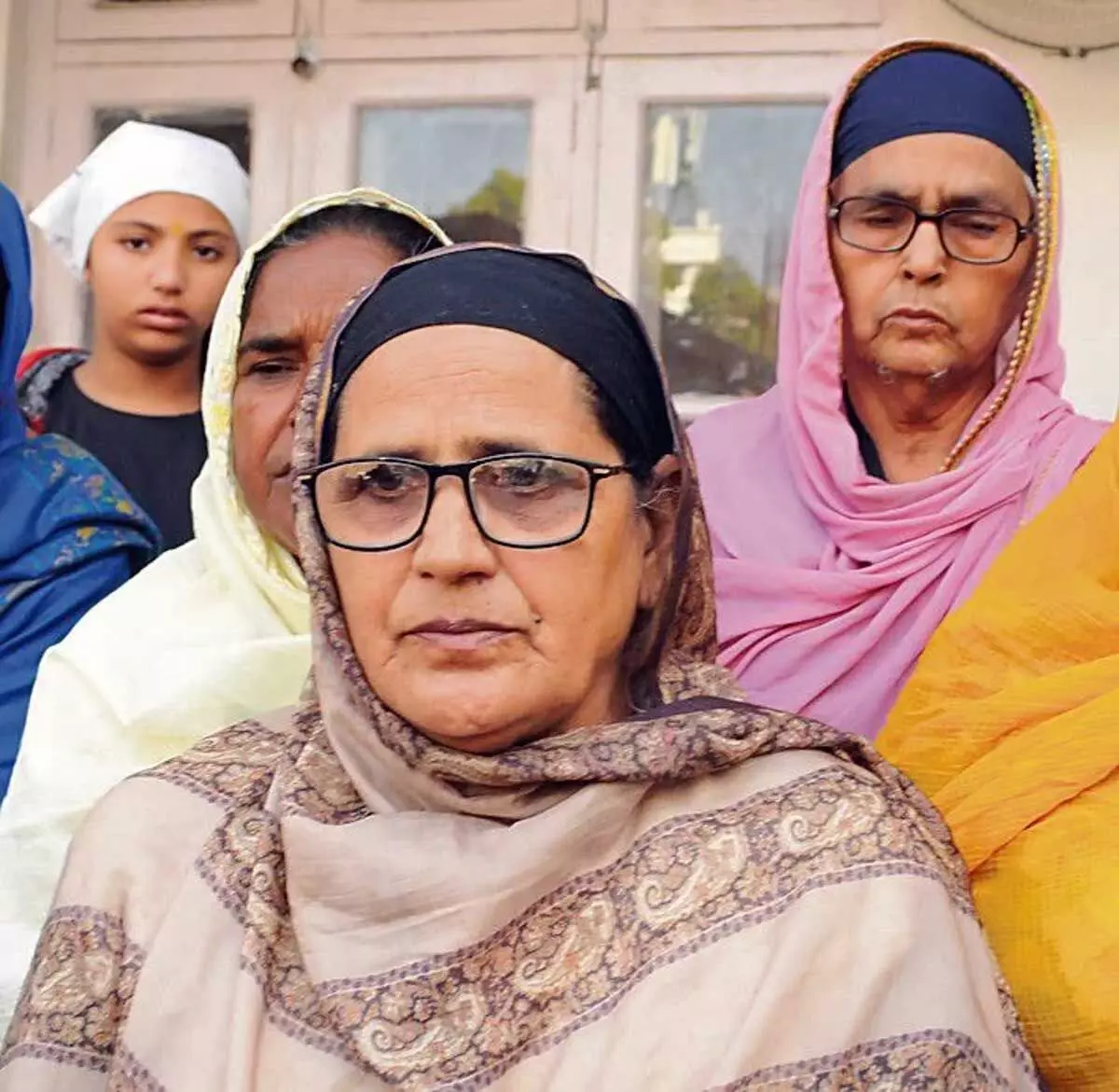 चेतना मार्च से पहले अमृतपाल सिंह की मां को हिरासत में लिया गया