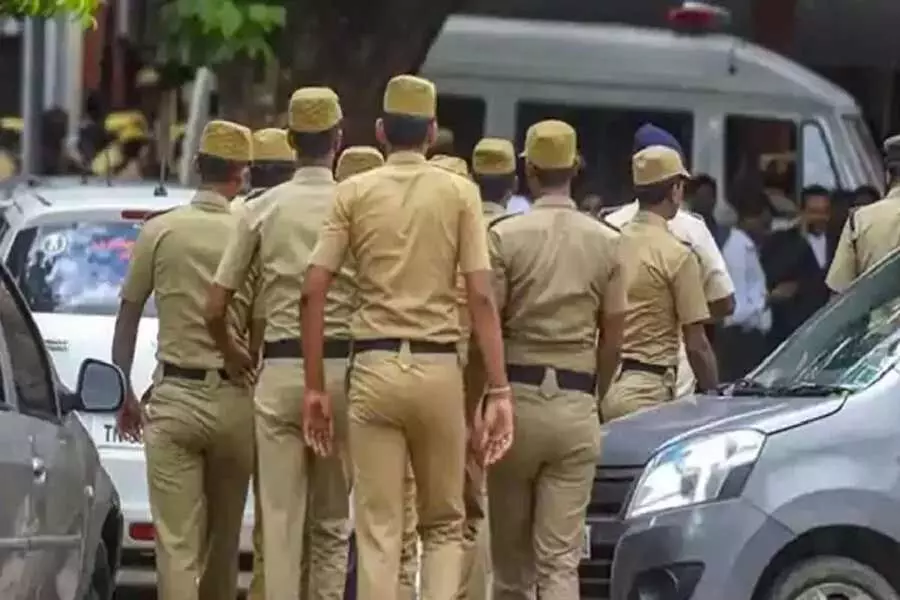 चेन्नई पुलिस ने अपहृत और ट्रिप्लिकेन के लॉज में हिरासत में लिए गए कुरुवी को बचाया