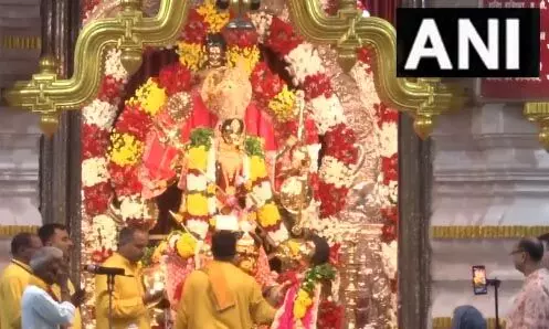 चैत्र नवरात्रि के पहले दिन मंदिरों में उमड़ी भीड़, देखें माता की आरती का वीडियो