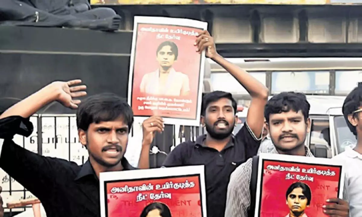 तमिलनाडु के चुनावी एजेंडे में NEET की वापसी पर खुशी और आंसू