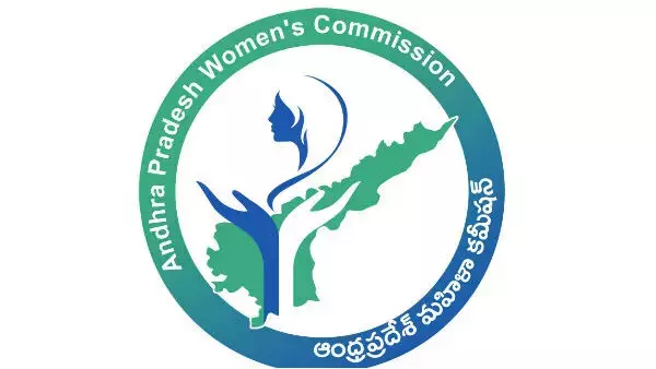 महिला आयोग ने छात्राओं की सुरक्षा पर रिपोर्ट मांगी