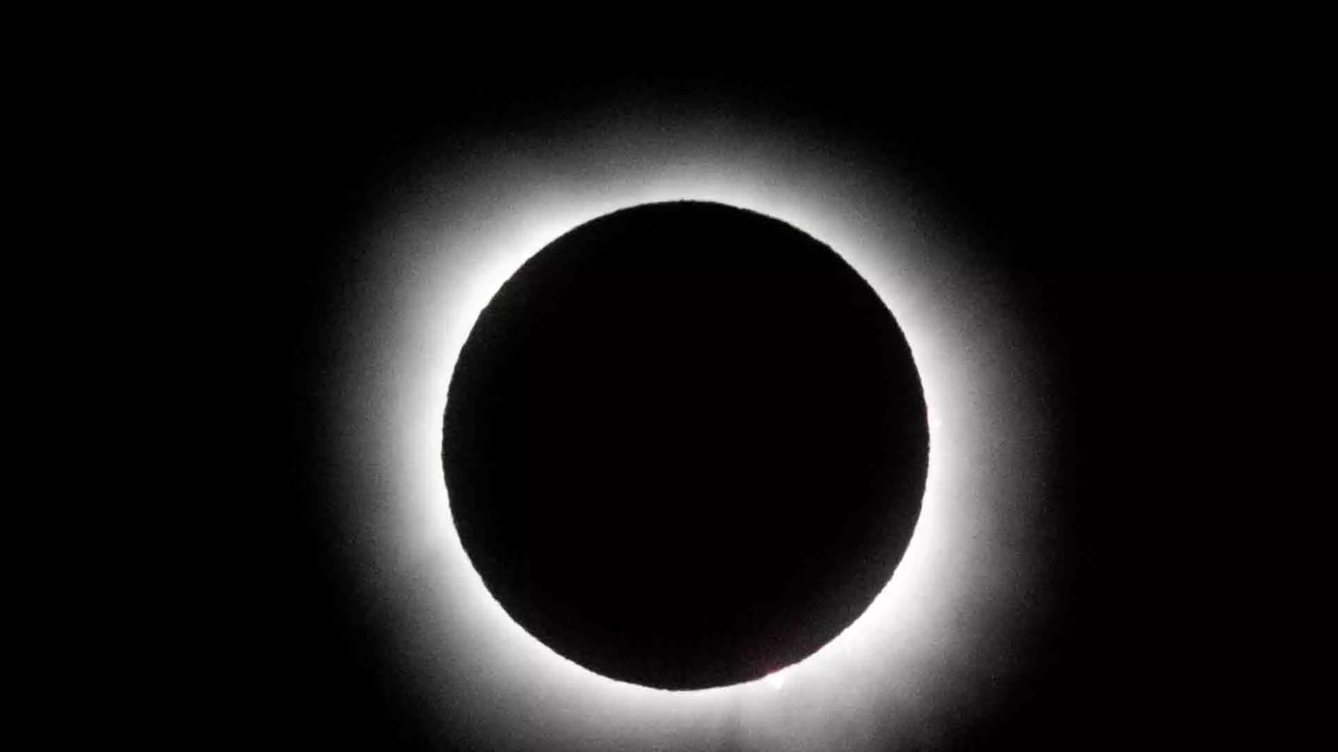 अगला पूर्ण सूर्य ग्रहण 2026 में, अमेरिका में 2044 तक दूसरा सूर्य ग्रहण नहीं दिखेगा