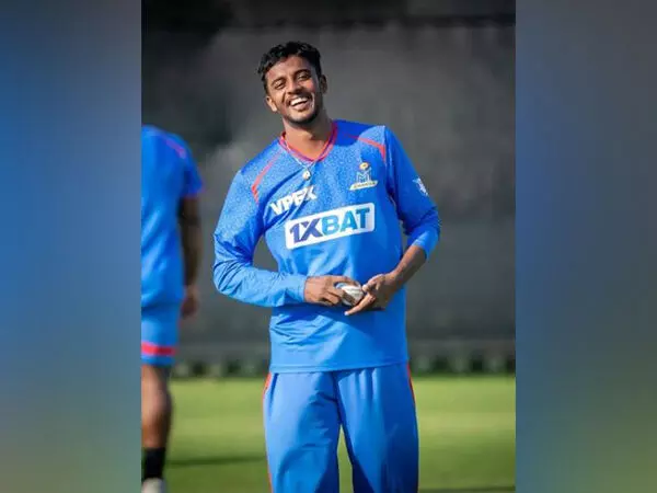 विजयकांत व्यासकांत ने आईपीएल 2024 के लिए SRH टीम में घायल वानिंदु हसरंगा की जगह ली