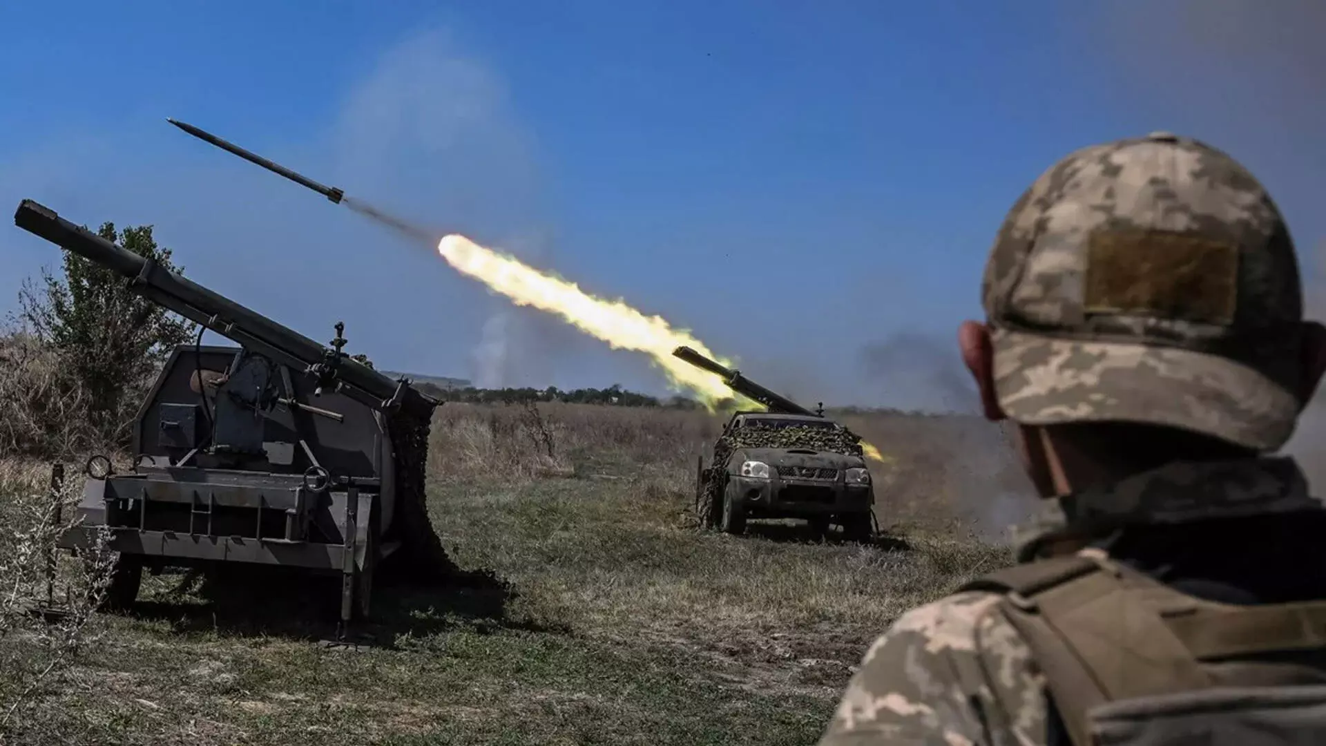 अमेरिकी सेना का कहना है कि जब्त किए गए ईरान के हथियार, गोला-बारूद यूक्रेन भेजे गए