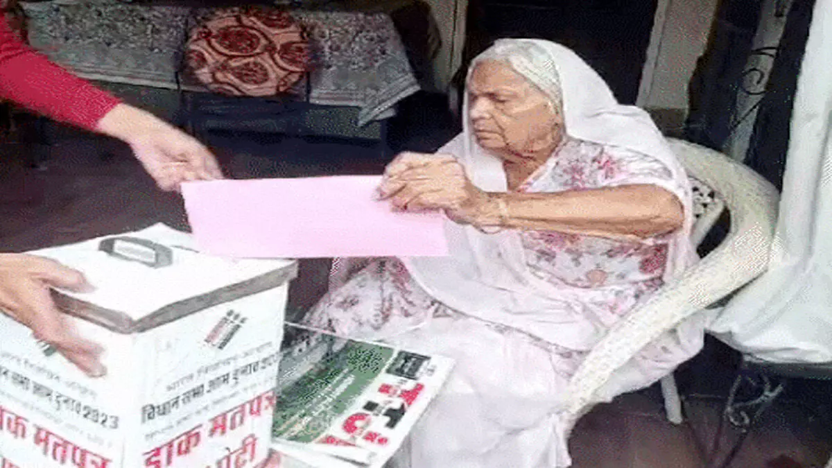 होम वोटिंग के तहत मतदाताओं ने दिखाया उत्साह - पांचवें दिन जयपुर ग्रामीण में 95 फीसदी