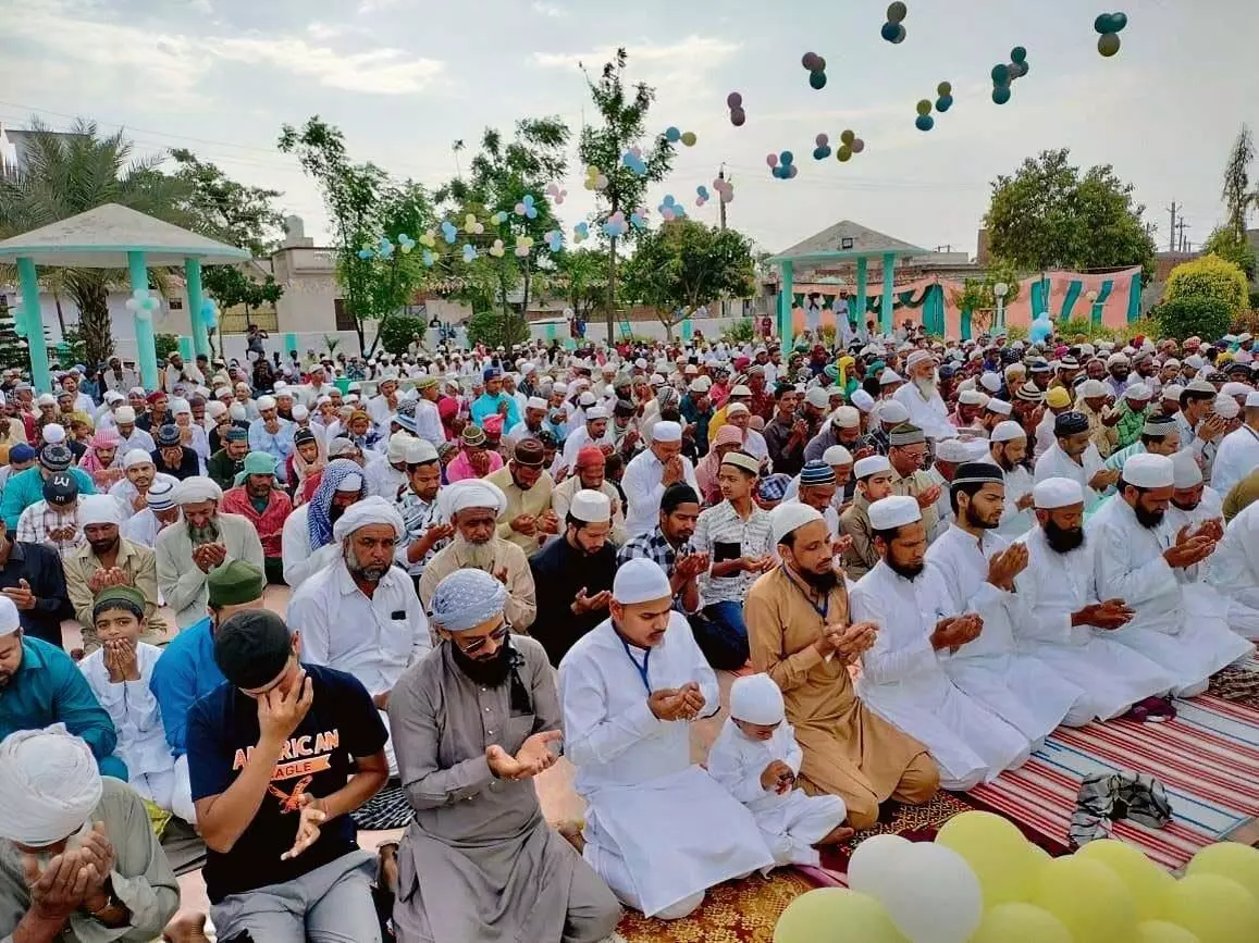 क्षेत्र में ईद-उल-फितर हर्षोल्लास के साथ मनाया गया